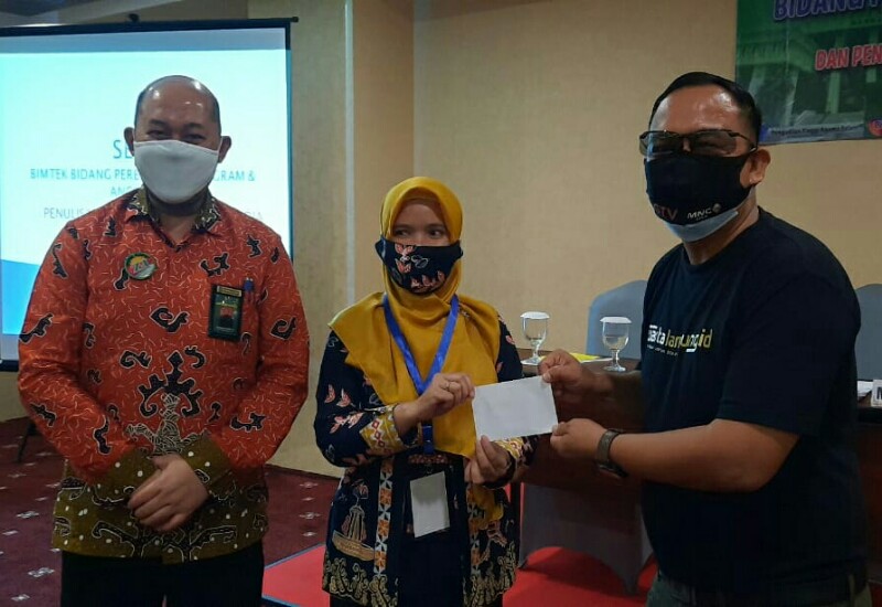  Adian Saputra Latih Pengelola Website Pengadilan Agama Se-Lampung Menulis Feature