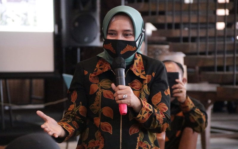  Ketum Perwosi Gelar Silaturahmi Bersama Atlet dan Pelatih Wanita se-Lampung