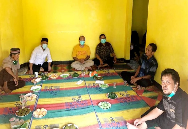  Rawat Silaturahmi, Antoni Imam Kunjungi Mbah Zaini dan Mbah Kulsum