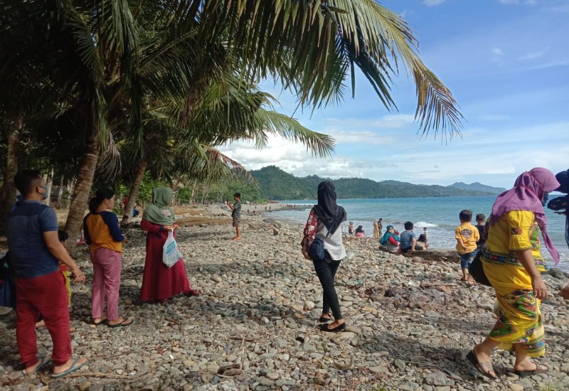  Pantai di Kotaagung Timur dan Limau Tanggamus Masih Favorit Pelancong Lokal