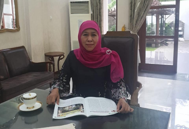  Gubernur Jawa Timur Khofifah Indar Parawansa Terpapar Covid-19