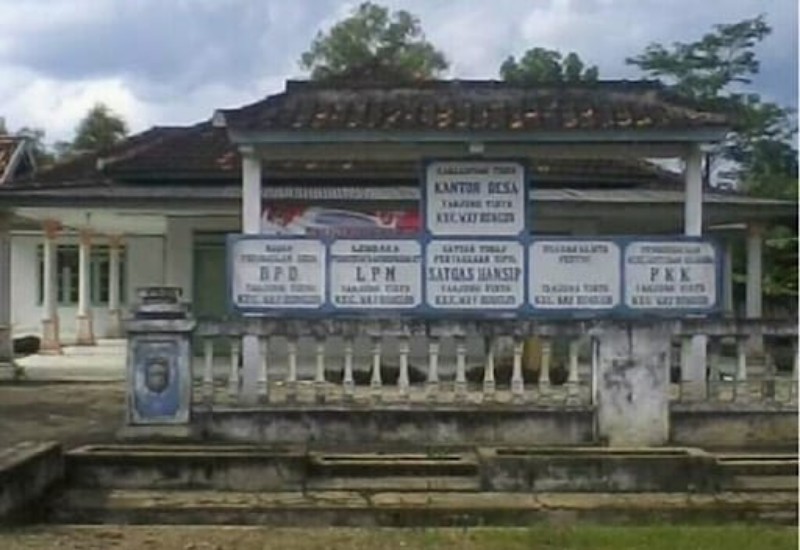 Semarakkan Gebyar, Ikam Lamtim Gelar Bina Desa
