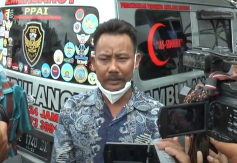 Jenazah Pipit Piyono Korban Jatuh Pesawat Sriwijaya Dimakamkan di Desa Totomakmur Tulangbawang Barat
