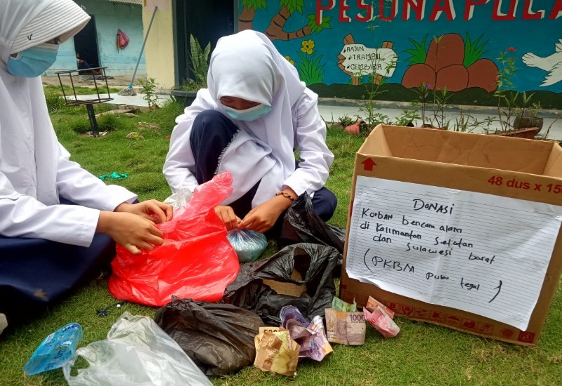  Anak-Anak Pulau Tegal Pesawaran dan Air Mata Regina yang Tertahan