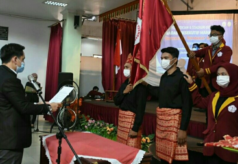  Pengurus BEM Universitas Terbaik di Lampung Teknokrat Dilantik