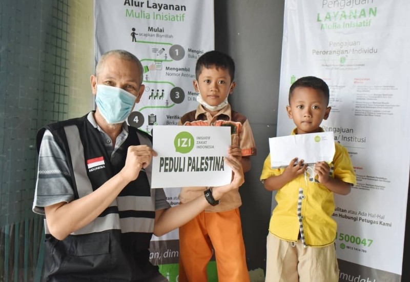  Terharu! Kakak Beradik Annas dan Tyas Sumbangkan THR untuk Palestina