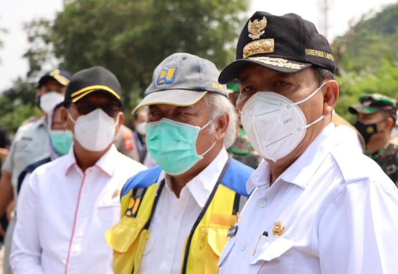  Gubernur Arinal Dampingi Rombongan Tim Pemantauan Lokasi Penyekatan di Bakauheni