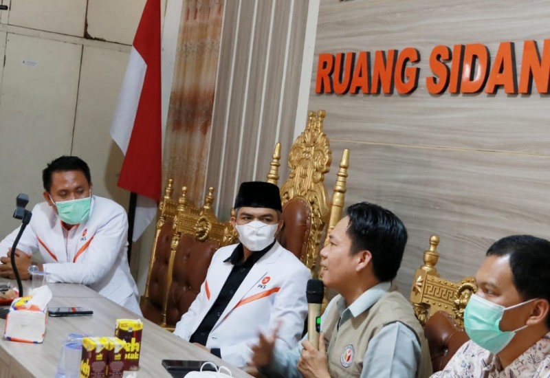  PKS Bandar Lampung Kunjungi KPU dan Bawaslu, Kenalkan Pengurus dan Logo Baru Partai