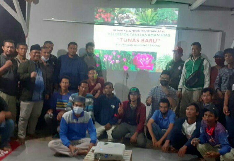  Agus Djumadi Inisiasi Paguyuban Petani Tanaman Hias