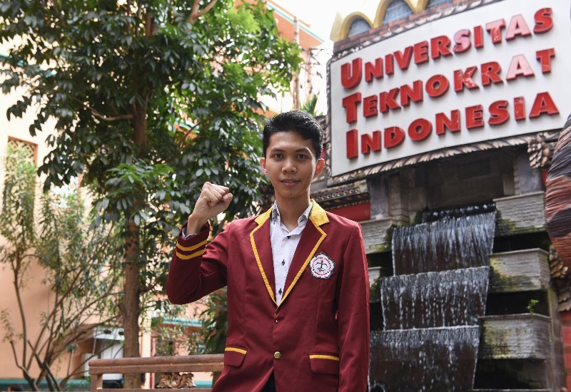  Mahasiswa Universitas Terbaik di Lampung Teknokrat Juara Tiga Nasional Short Script Writing