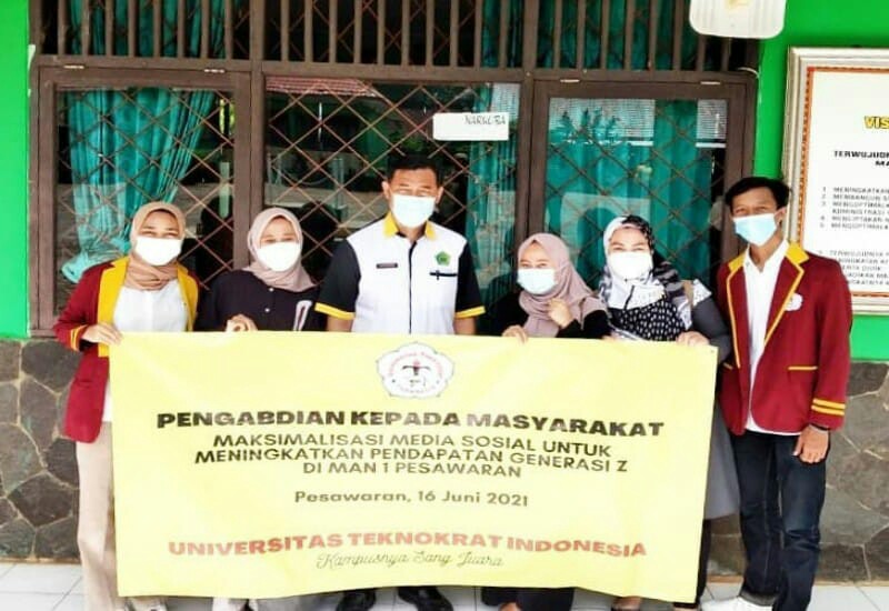  Universitas Terbaik di Lampung Teknokrat Pengabdian ke MAN 1 Pesawaran