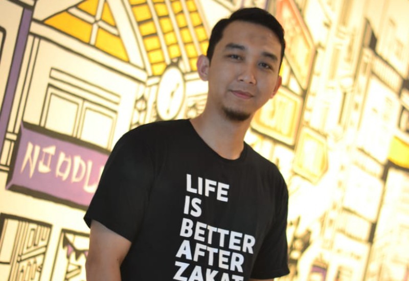  Pimpinan Cabang Dompet Dhuafa Lampung Ternyata Pria Korea