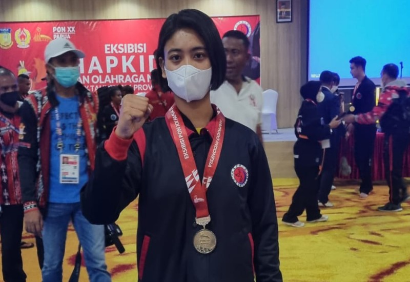  Mahasiswa PTS Terbaik Sumatera Teknokrat Tiana Selviani Raih Emas Cabang Hapkido PON Papua