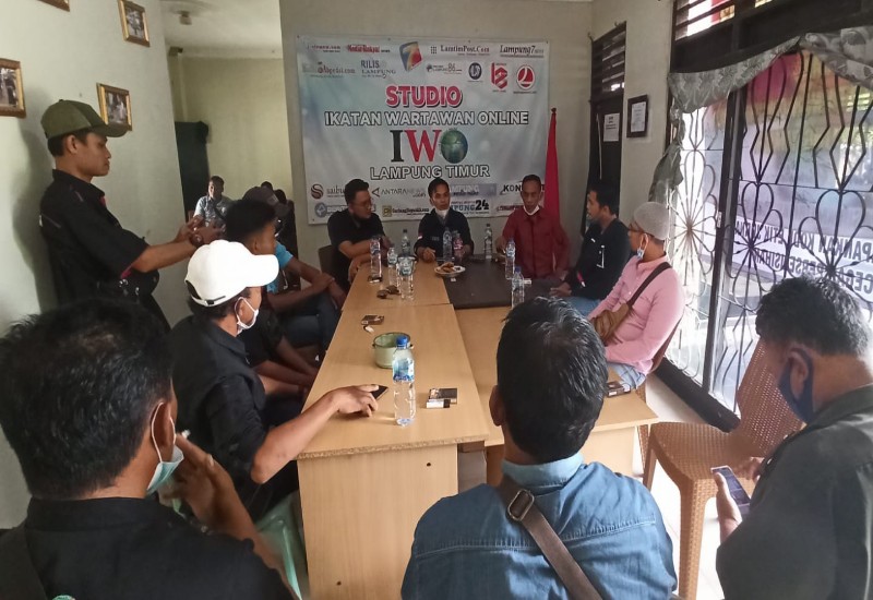  Polda Lampung dan IWO Lamtim Sepakat Tangkal Hoax dan Lawan Ujaran Kebencian