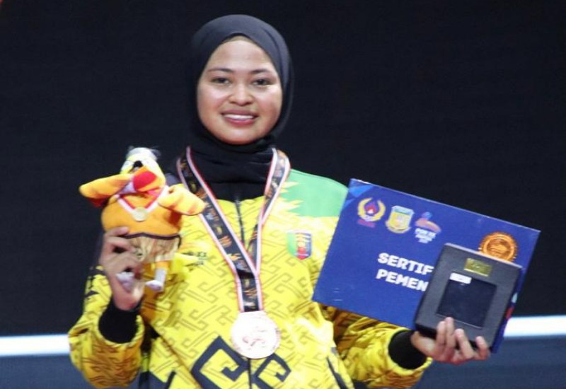  Mahasiswi PTS Terbaik Sumatera Universitas Teknokrat Indonesia Selly Septiani Harumkan Lampung di PON Papua
