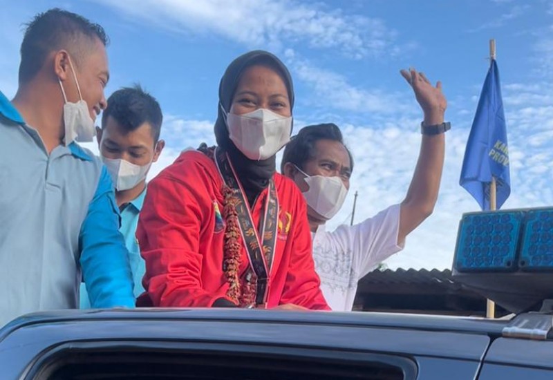  Persembahkan Medali untuk Lampung pada PON Papua, Selly Septiani Diarak Keliling Jatiagung
