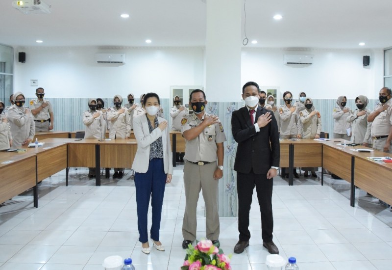  PTS Terbaik Sumatera Universitas Teknokrat Indonesia Latih Bahasa Inggris PNS Polda Lampung, Mabes Polri Apresiasi Tinggi