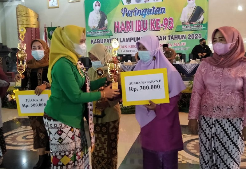  Wakil Salimah Ikuti Lomba Kreasi Nasi Liwet Se-Lampung Tengah, Hasilnya Not Bad