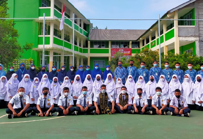  Muhammad Fir Rafiqil A’la Dilantik Jadi Presiden OSIS SMPIT Daarul Ilmi