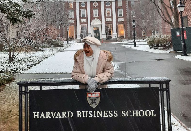  Usai Mid-Test di University of Central Missouri, Mahasiswi PTS Terbaik ASEAN Universitas Teknokrat Indonesia Vina Qurrota Akyuningrum Menuju Boston Lihat Harvard