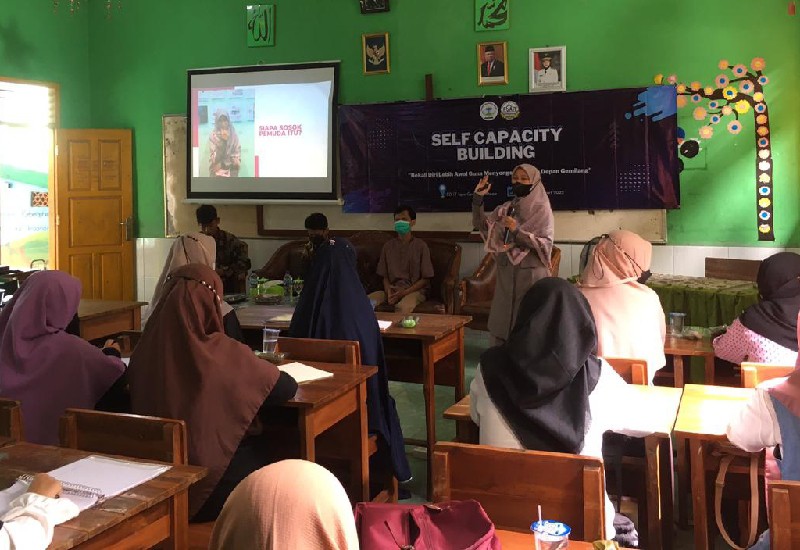  Milah Smart Narasumber Self Capacity Building Forum Silaturahmi Alumni Rohis Pesawaran