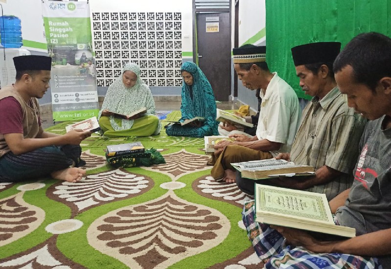  Rumah Singgah Pasien IZI-Yayasan Baitul Mal PLN Lampung Gelar Ramadan Bersama Pasien