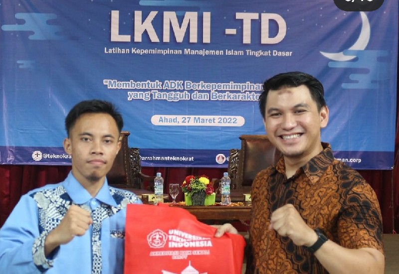  PTS Terbaik ASEAN Universitas Teknokrat Indonesia Bekali Pegiat Organisasi Mahasiswa Kepemimpinan dan Manajemen