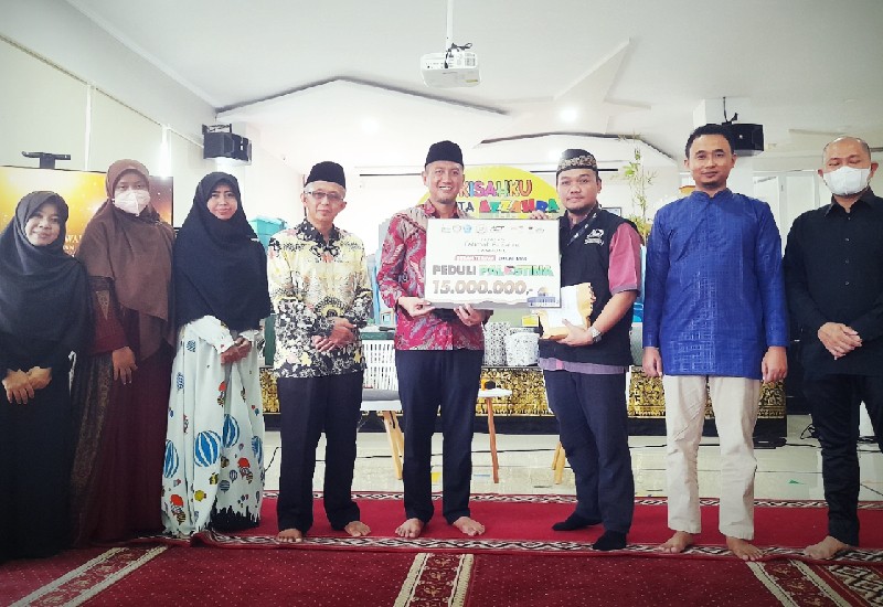  Yayasan Fatimah Az Zahra Salurkan Zakat Mal untuk Palestina melalui Gobal Zakat ACT Bandar Lampung
