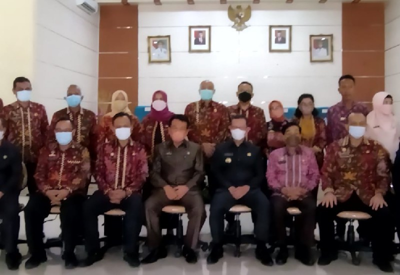  Sekda Fahrizal Lantik Edarwan Jadi Widyaiswara