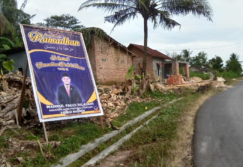  Poster Ucapan Ramadan Terpasang di Beberapa Titik di Lamsel, Wahrul Fauzi Silalahi: Yang Bikin Kader Semua, Saya Aja Enggak Tahu