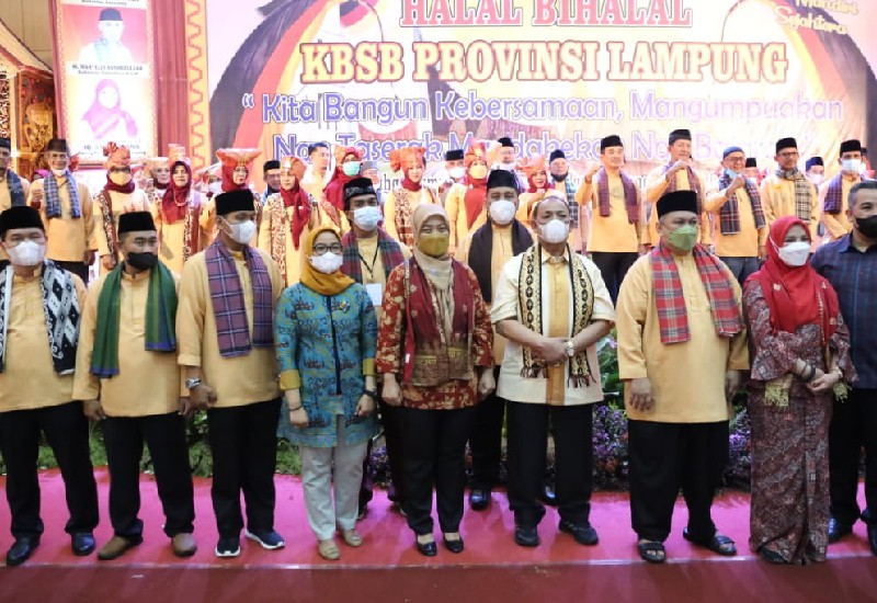  Wagub Chusnunia Chalim: Keluarga Besar Sumatera Barat Pilar Utama UMKM
