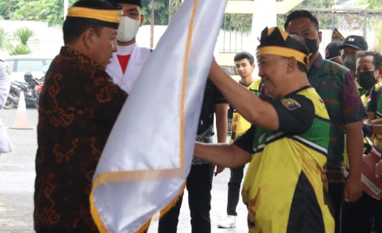 Gubernur Arinal Djunaidi Lepas Kontingen Festival Olahraga Rekreasi Nasional VI