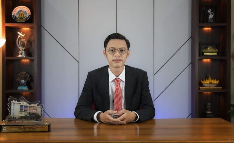  Opini: Internasionalisasi Bahasa, Adu Gengsi yang Nirsubstansi