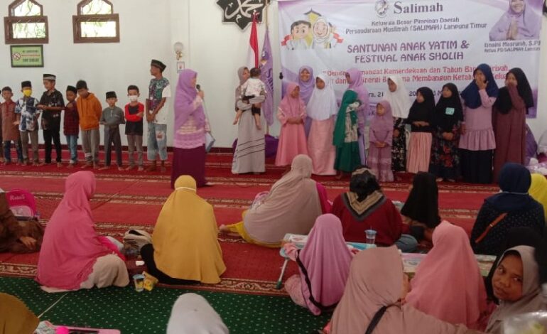  Salimah Lampung Timur Santuni Yatim dan Helat Festival Anak Saleh