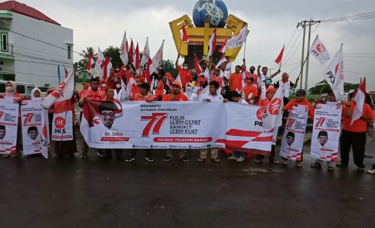  Anggota DPRD Lampung Zunianto Ikuti Flashmob PKS Pringsewu di Tugu Gajah