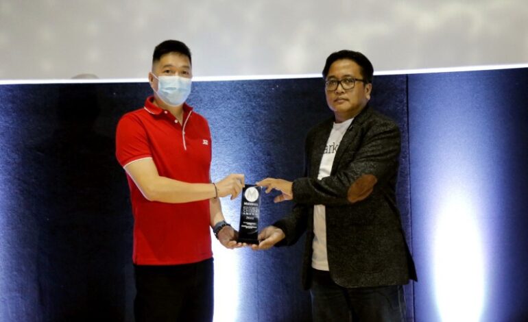  J&T Express Raih Penghargaan Marketeers Editor’s Choice Award 2022