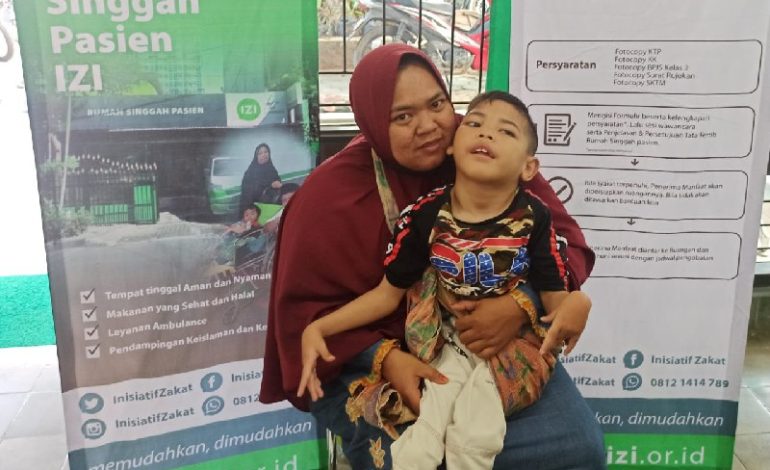  Kisah Wiwik Ibu Tangguh Mualaf, Berjuang 7 Tahun Mengobati Cerebral Palsy Marko Anaknya