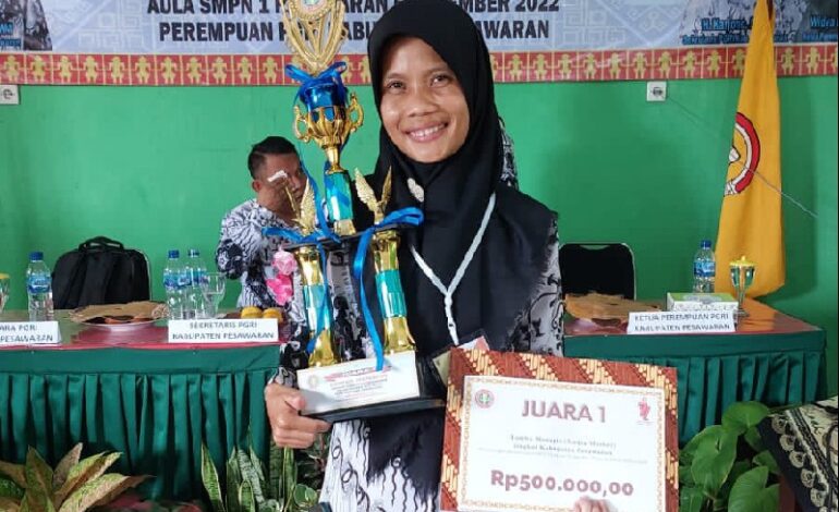  Nelawati Guru SMPN 3 Satap Pesawaran Juara I Lomba Menapis PGRI Kabupaten