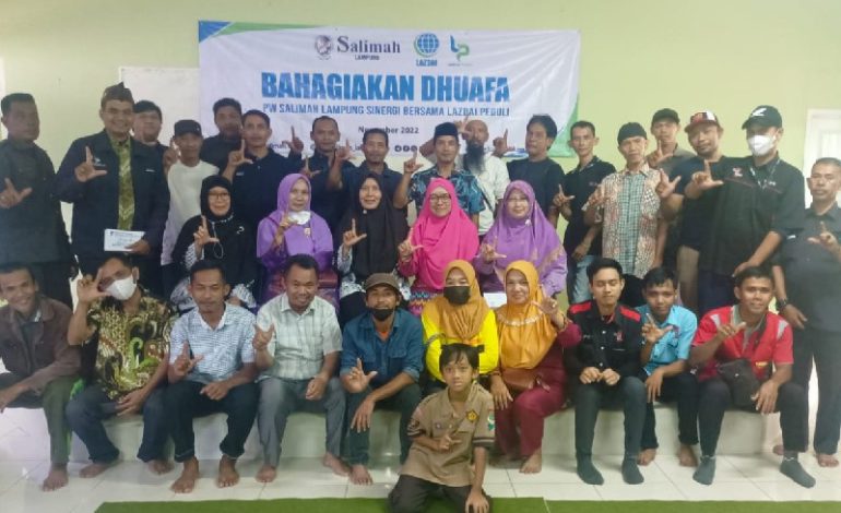  LAZDAI Peduli dan PW Salimah Lampung Santuni Pegawai Kurang Mampu