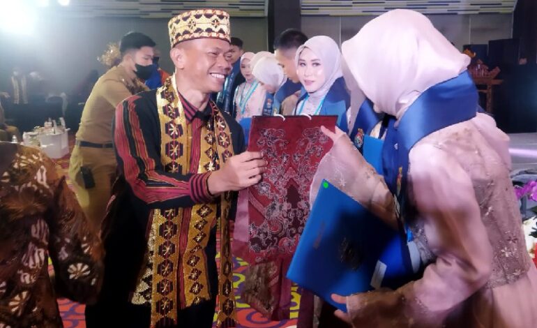  SMK SMTI Bandar Lampung Wisuda 283 Lulusan, 72 Persen Terserap Dunia Industri Lainnya Segera Menyusul
