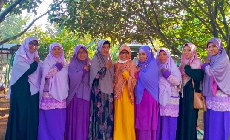  Salimah Lampung Tengah Kunjungi BQS Eyang Sayang