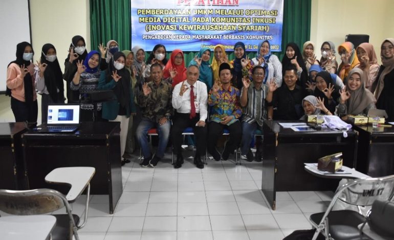  Dosen Universitas Muhammadiyah Lampung Pengabdian kepada Masyarakat Berbasis Komunitas