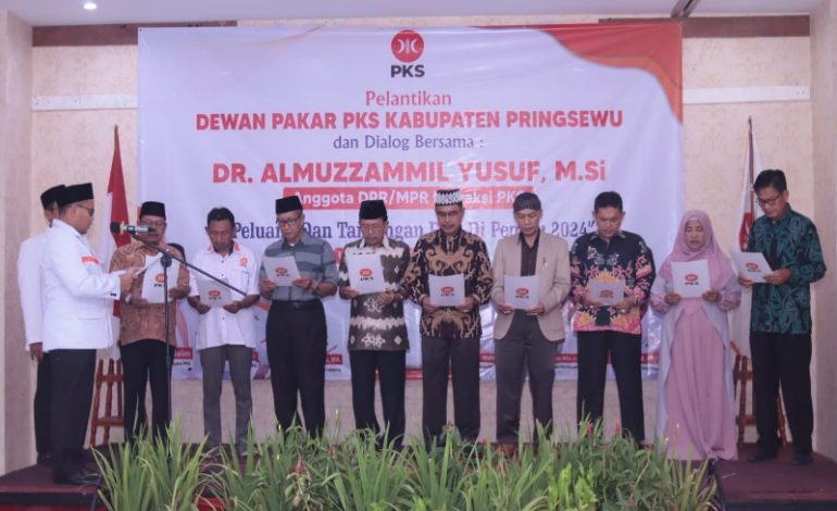  PKS Pringsewu Lantik Dewan Pakar, Zunianto Target 8 Kursi Pemilu 2024