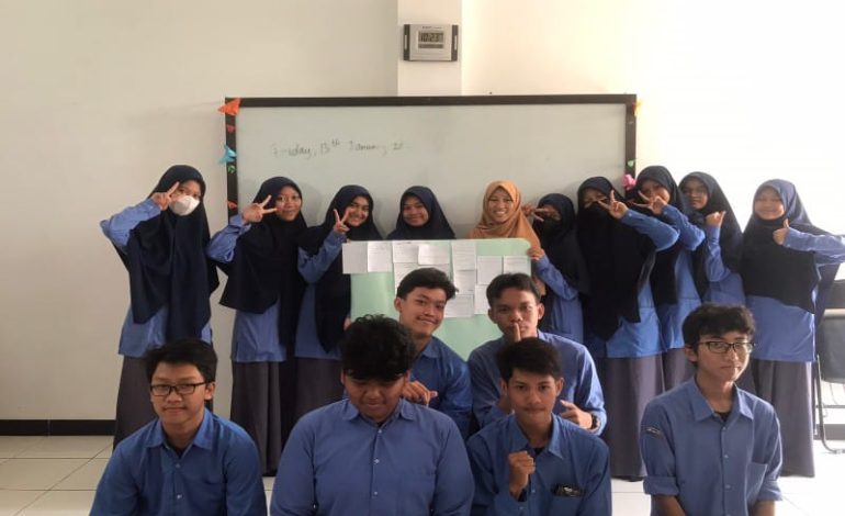  Pendiri Mila Training Center Narasumber Public Speaking di SMA Islam Terpadu Daarul Ilmi Bandar Lampung