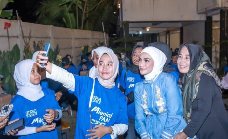 Putri Zulkifli Hasan Dorong Milenial Peduli Politik