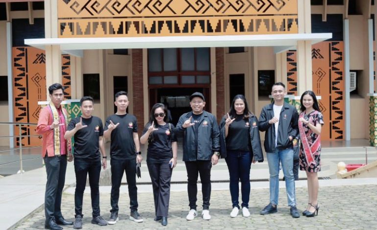 Galang P Rahman-Rifki Gandhi-Dian Fitria Marciano Pimpin Relawan Milenial Prabowo Lampung