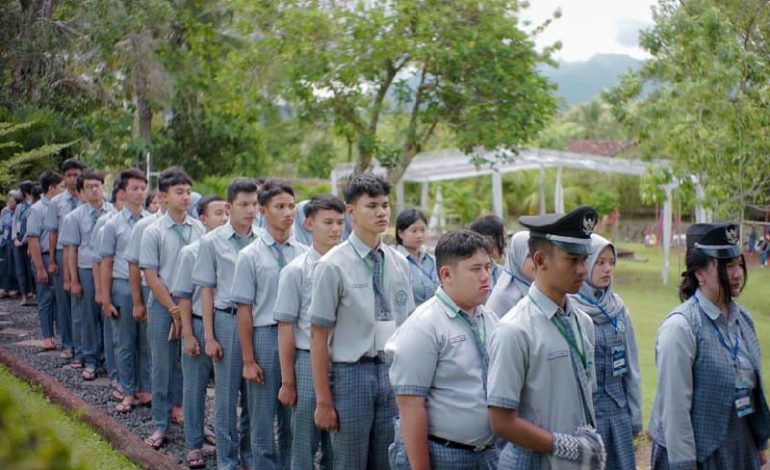  SMAN 2 Bandar Lampung Gelar Latihan Dasar Kepemimpinan di Wira Garden, Hendra Putra Inginkan Siswa Bersiap Jadi Pemimpin