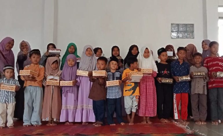  Salimah Tulangbawang Santuni Yatim