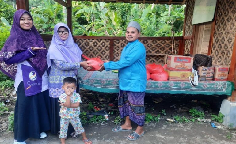  Salimah Sidomulyo Donasi untuk Ponpes