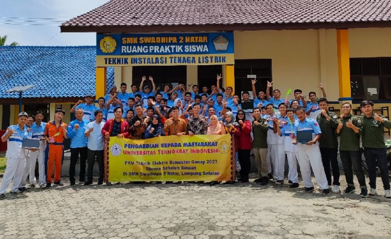  PTS Terbaik ASEAN Universitas Teknokrat Indonesia Pengabdian di SMK Swadhipa 2 Natar
